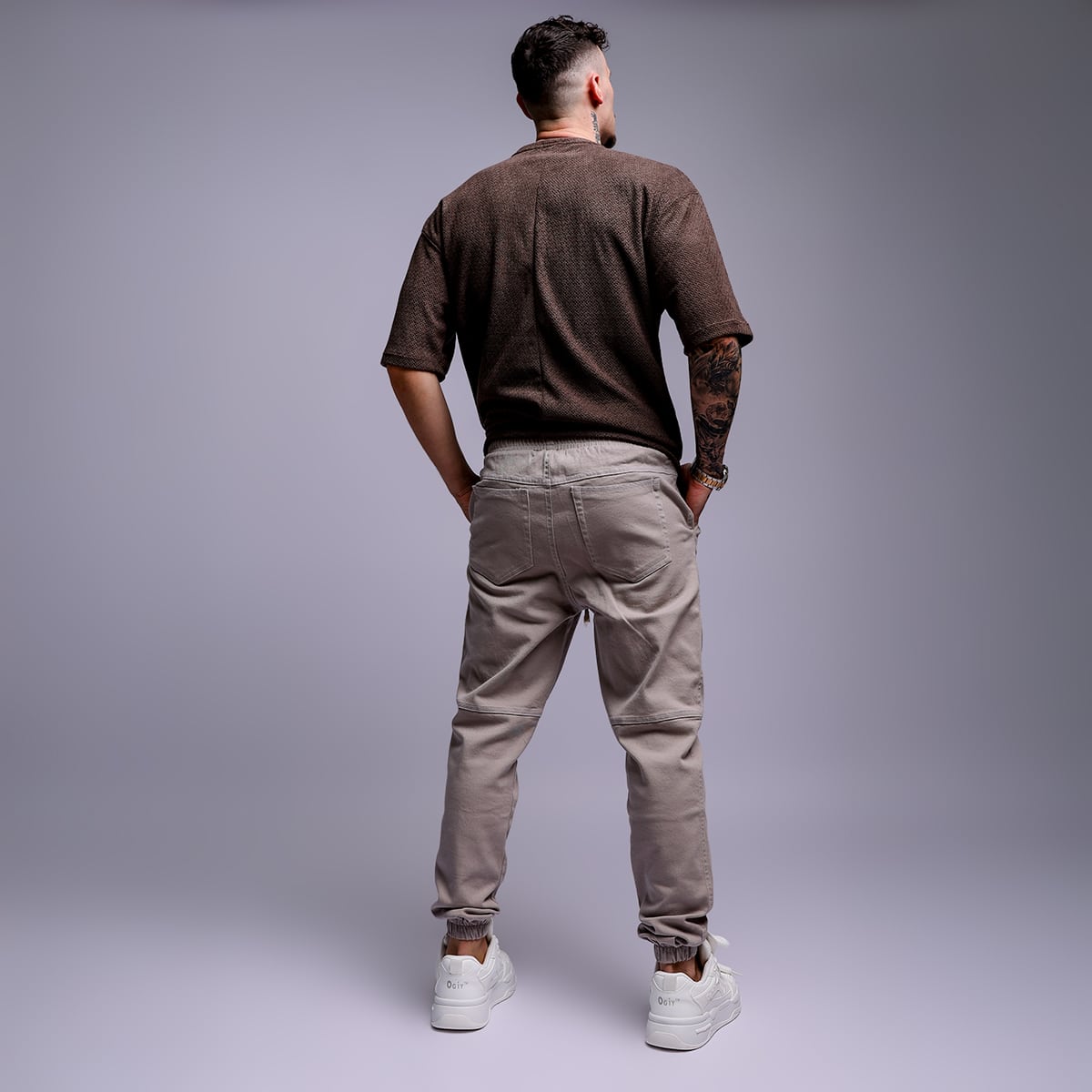 חולצת סריג לגבר אוברסייז – בד טקסטורה נושם