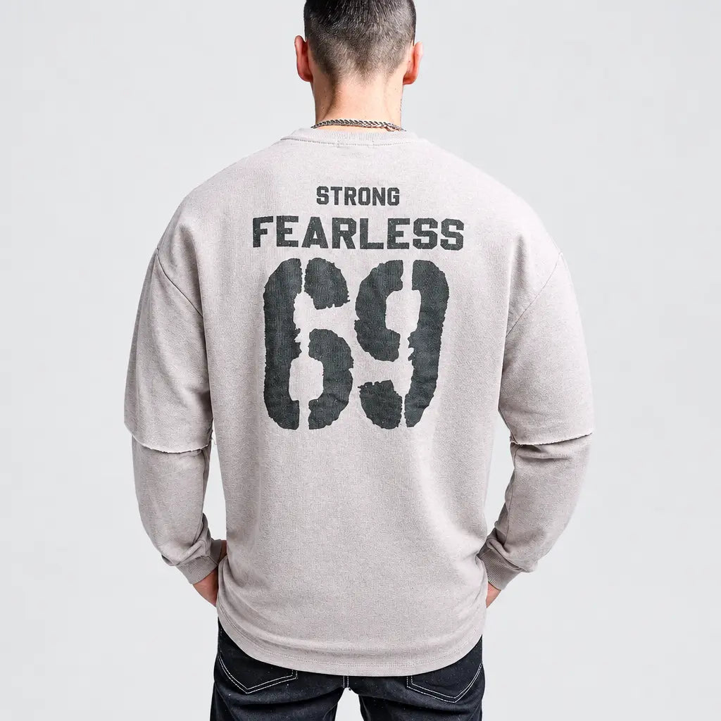 חולצת אוברסייז לגבר FEARLESS 69 – שחור, לבן, כאמל וחום