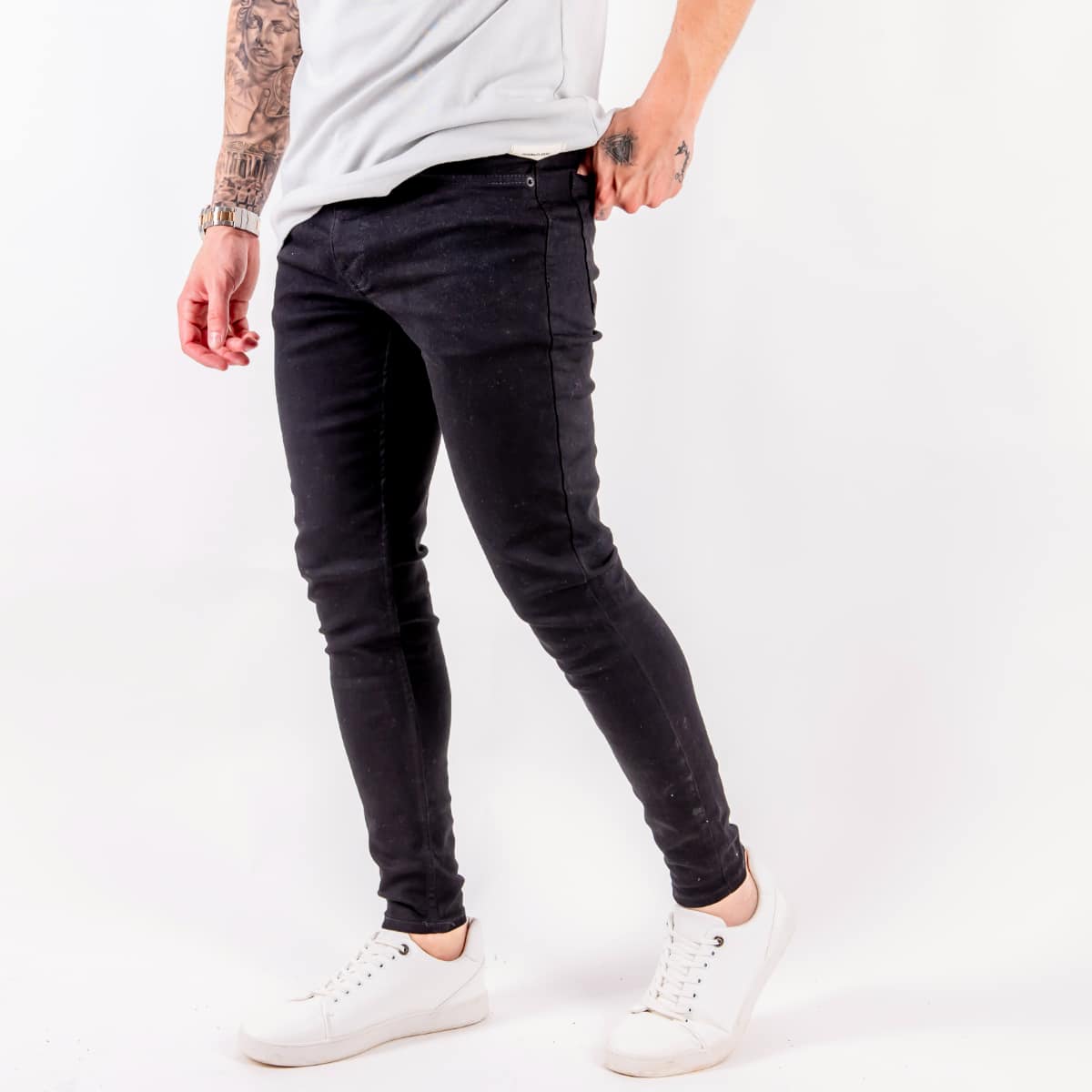 ג'ינס לגבר סקיני דגם בלאק