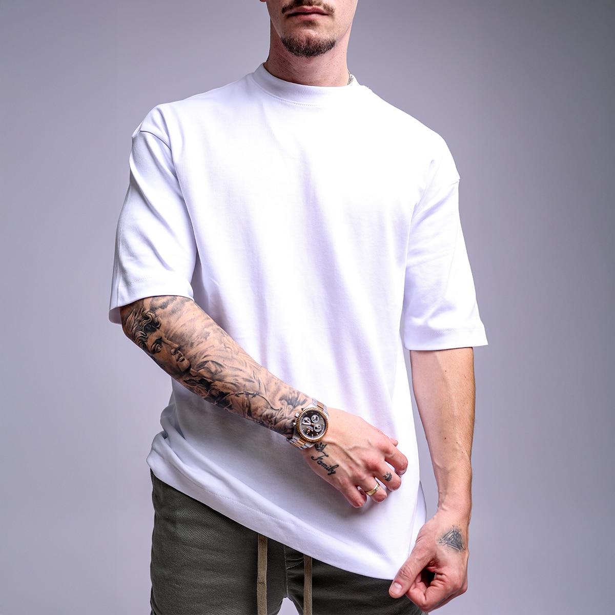 חולצה לגבר חצי גולף אוברסייז