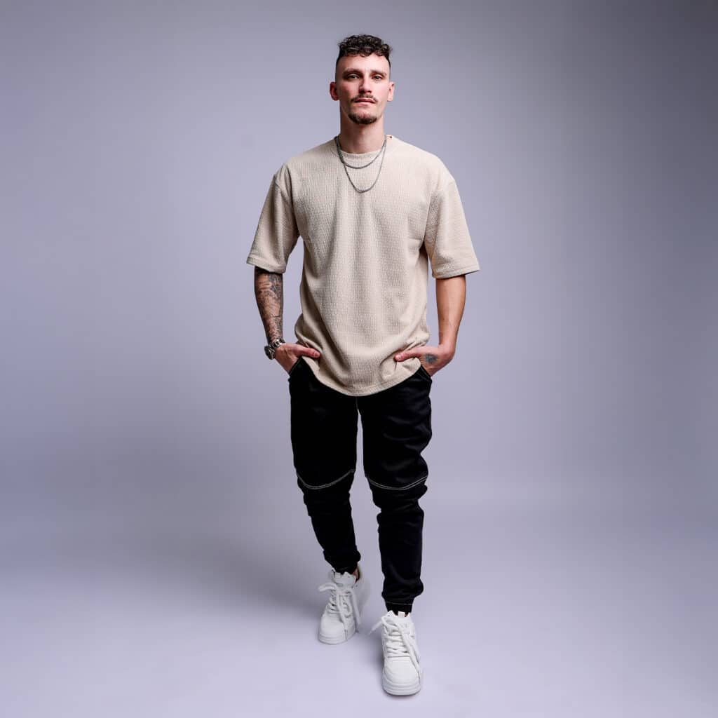 חולצת סריג לגבר אוברסייז – בד טקסטורה נושם