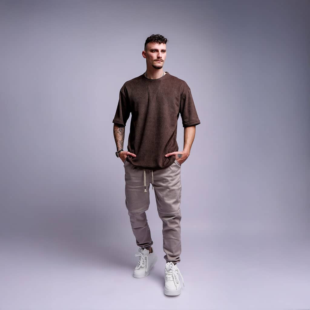 חולצת סריג לגבר אוברסייז – בד טקסטורה נושם